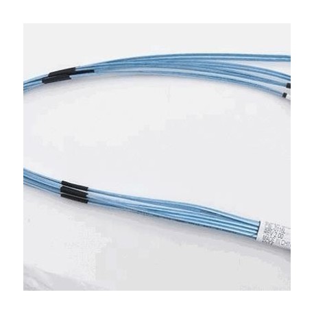 Cross-over Ipass to 4 SATA 50cm. 26AWG